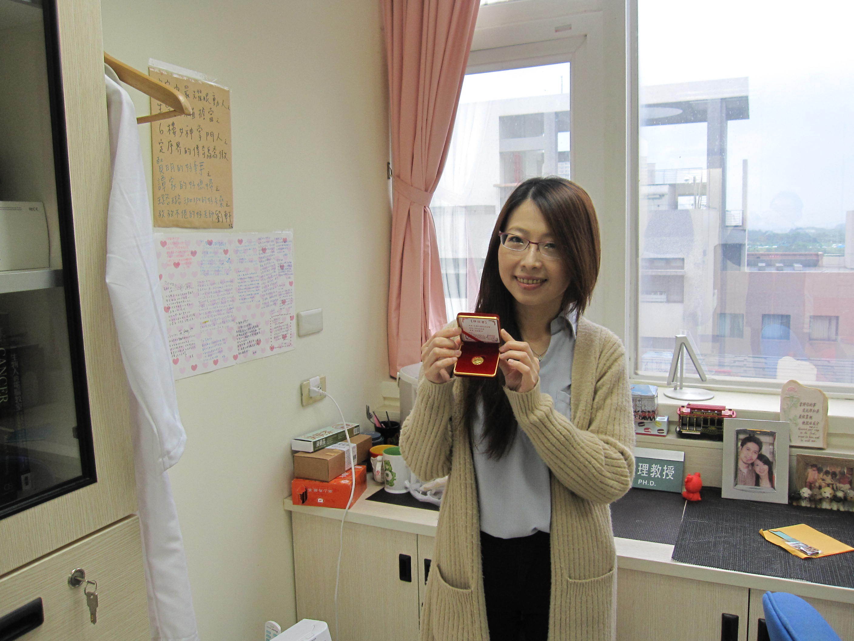 劉軒老師服務滿5年